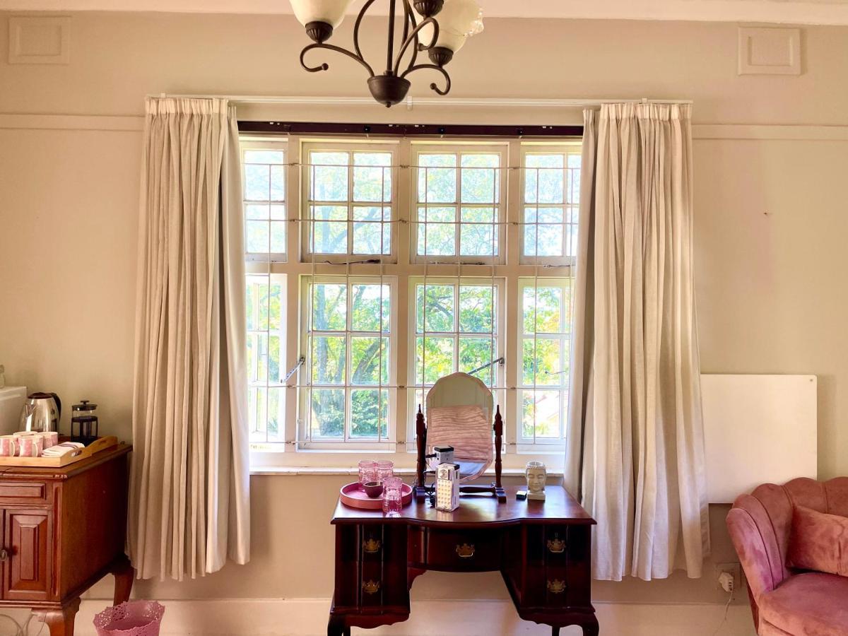 Clarendon Manor And Cottages Хоуик Экстерьер фото